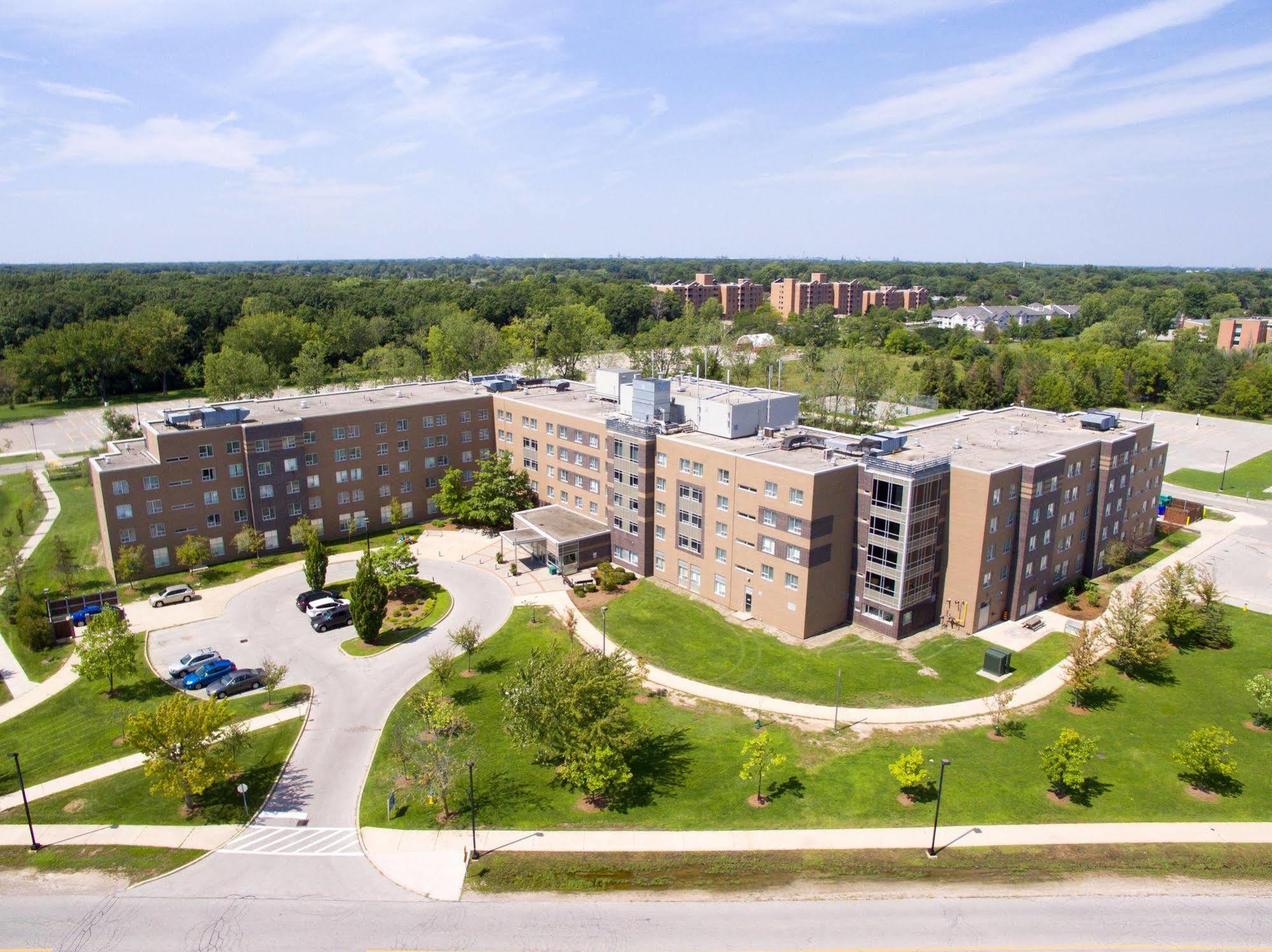 Residence & Conference Centre - Windsor Exterior photo