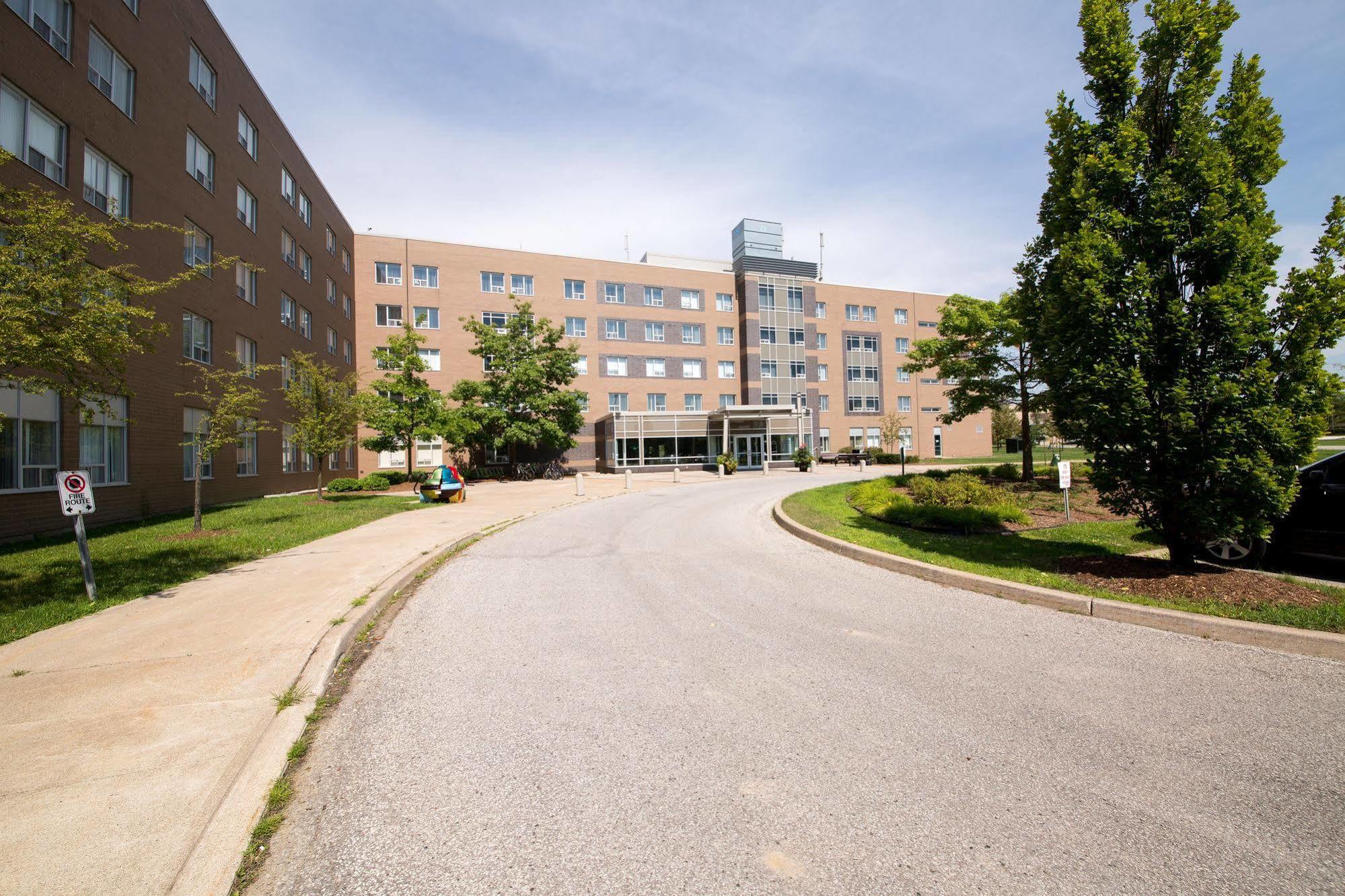 Residence & Conference Centre - Windsor Exterior photo